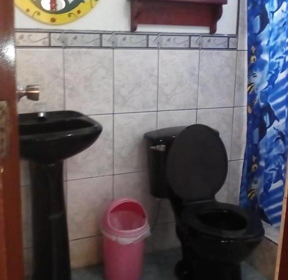 فندق صغير Hospedaje Sarita