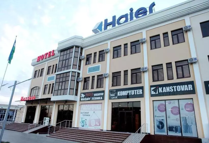 تختخواب و صبحانه Naxshab