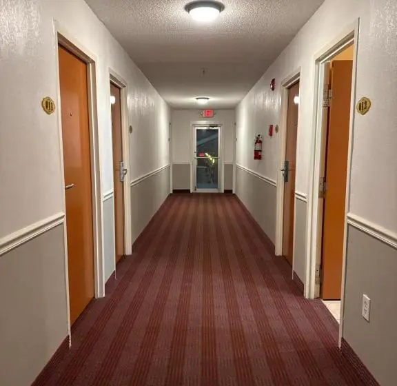 ホテル Ashburn Inn Of Manning