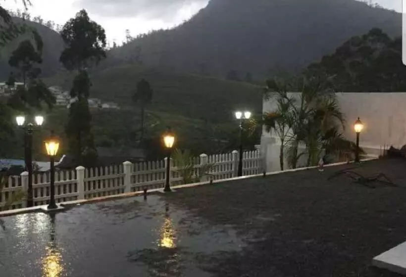 Hotelli Mount Castle