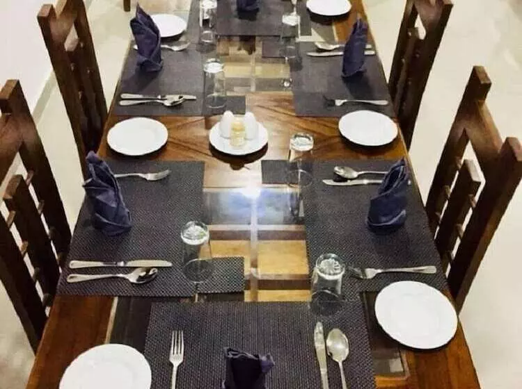 Hotelli Mount Castle