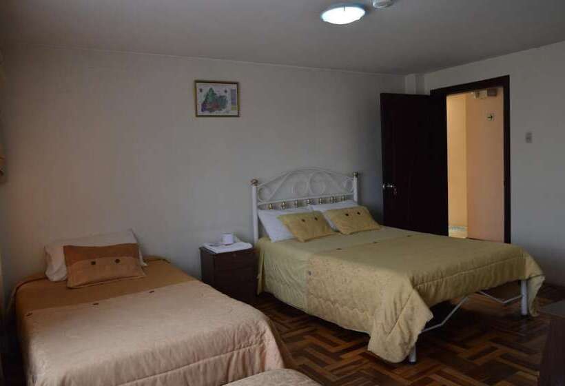 فندق Hostel Santiago De Latacunga