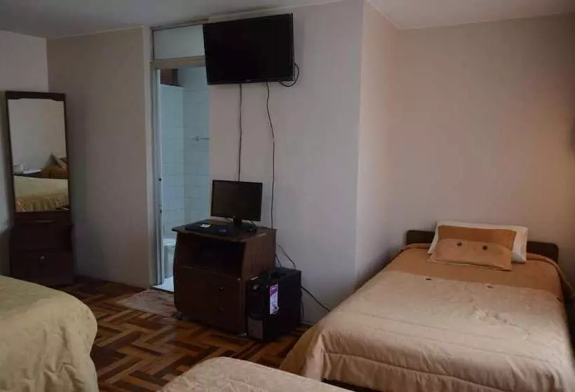 ホテル Hostel Santiago De Latacunga