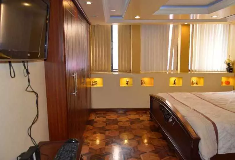 ホテル Hostel Santiago De Latacunga