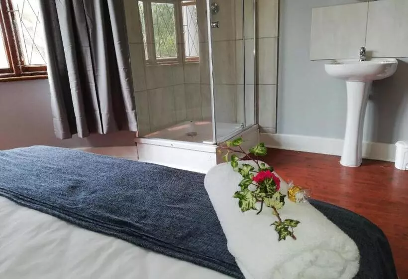 ペンション La Maison On 3rd Guesthouse