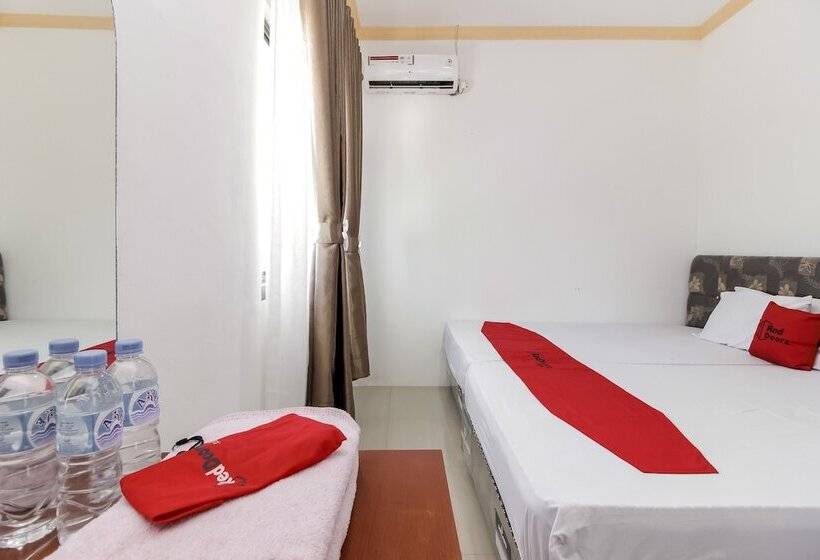 بنسيون Reddoorz Near Sam Ratulangi Airport Manado