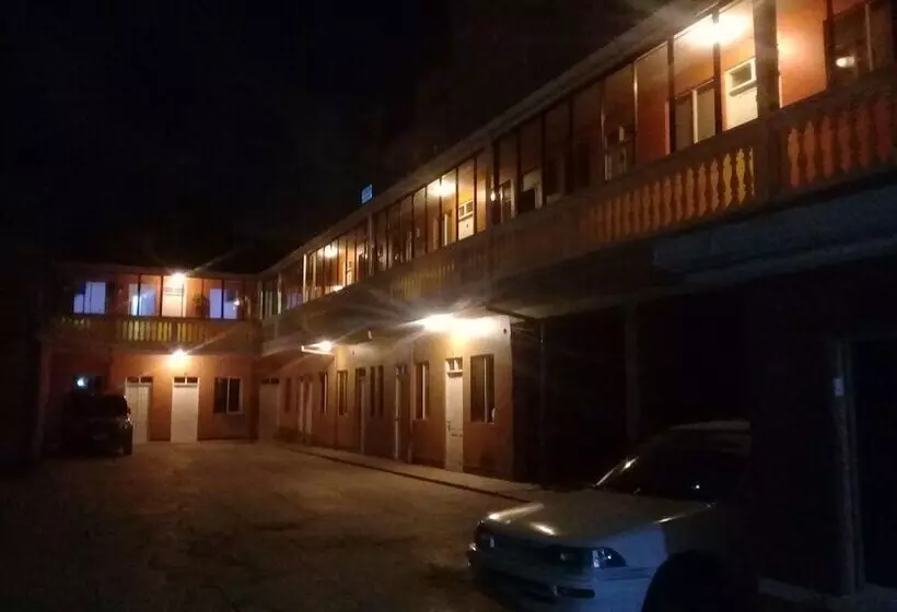 هتل Gran Copacabana Hostal