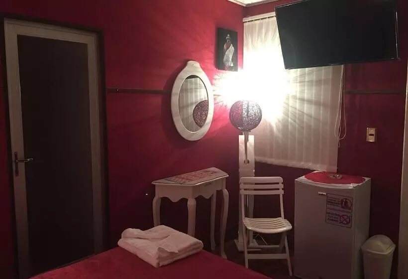 هتل Gran Copacabana Hostal