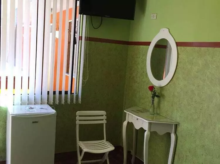 هتل Gran Copacabana Hostal