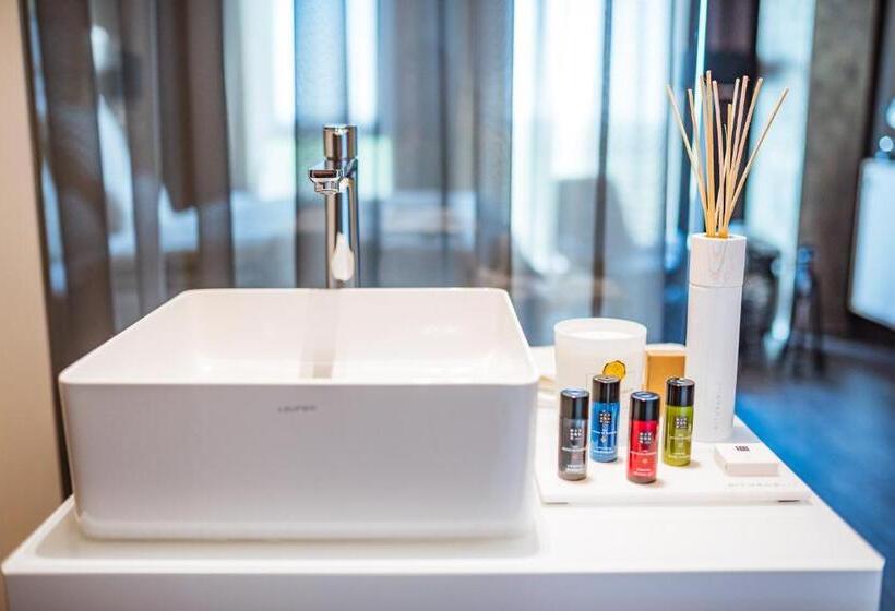 ホテル Nutrend World