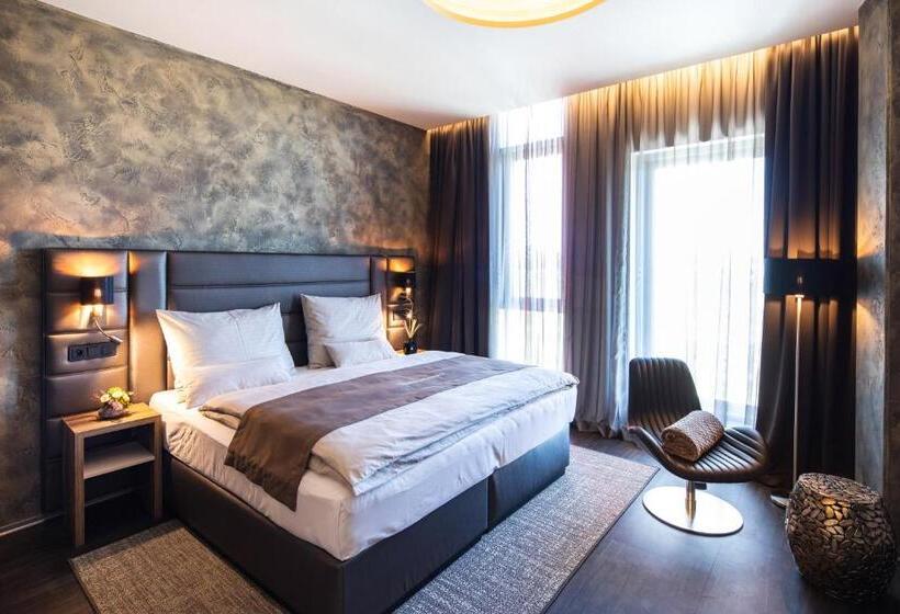 ホテル Nutrend World