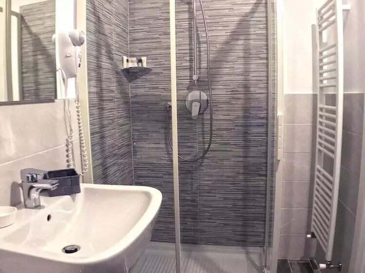 Majatalo Bonne Nuit Guest House