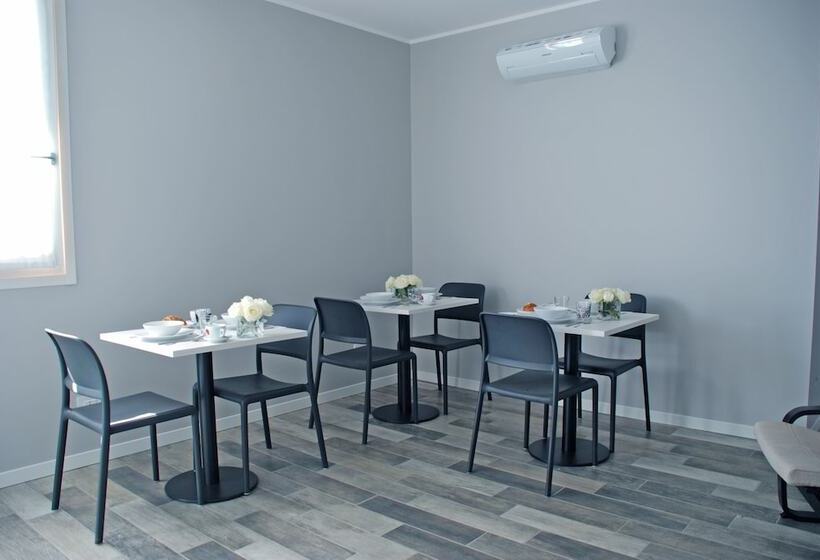 פנסיון Bonne Nuit Guest House