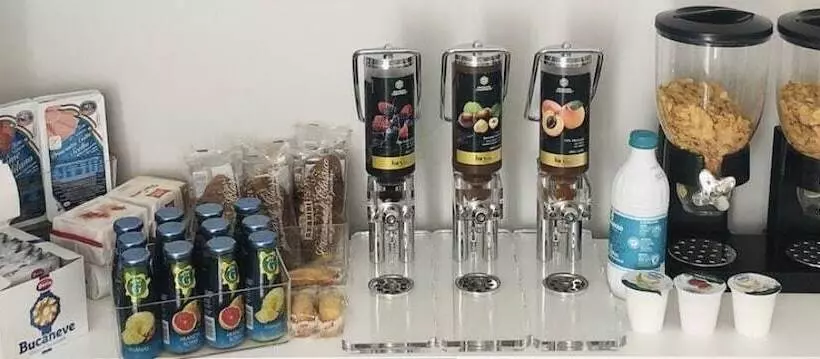 Majatalo Bonne Nuit Guest House