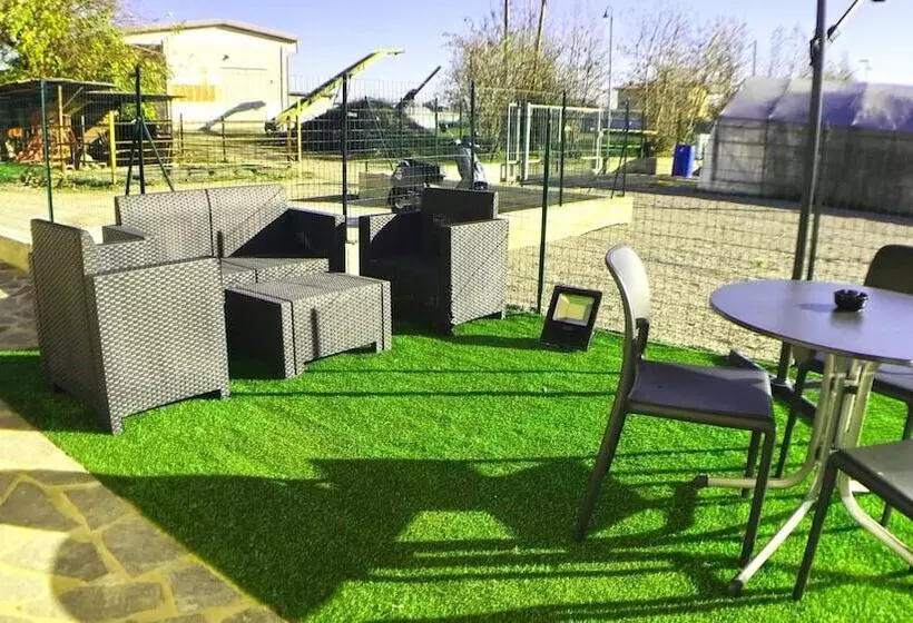 Majatalo Bonne Nuit Guest House