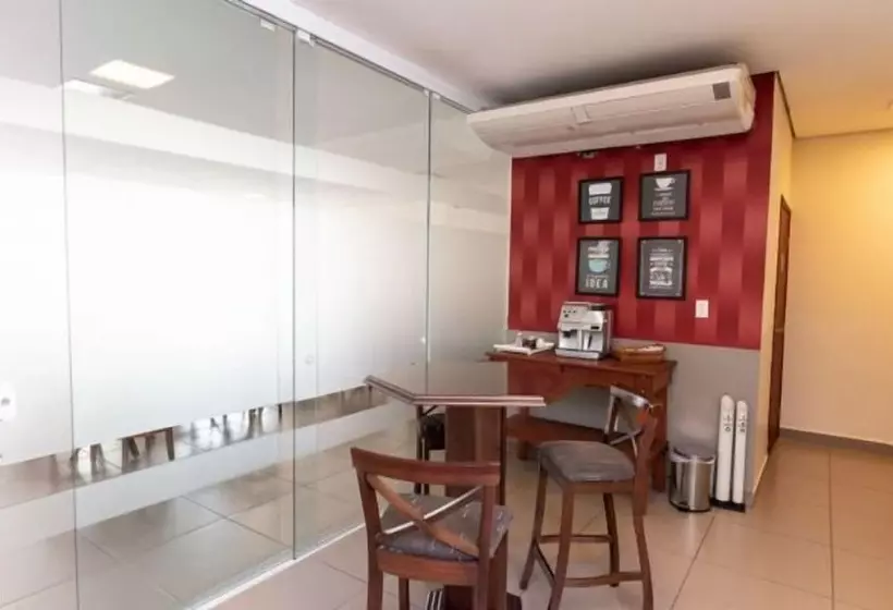 Hotelli Colonial Flat