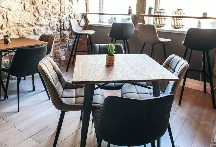 In Barcelos Hostel & Guest House