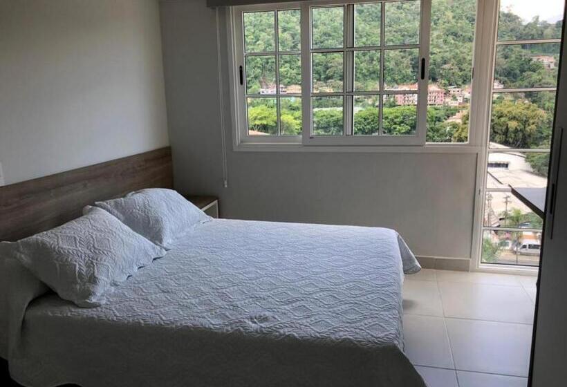 Live Suites Itaipava