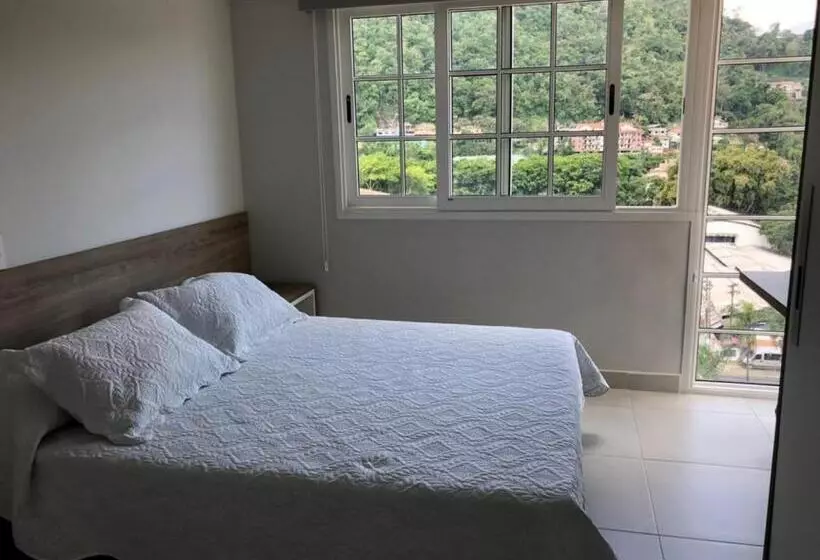 Live Suites Itaipava