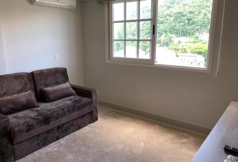 Live Suites Itaipava