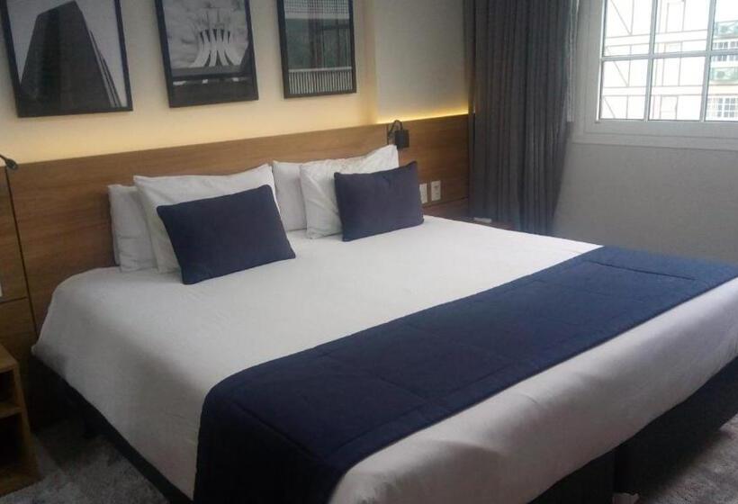 Live Suites Itaipava