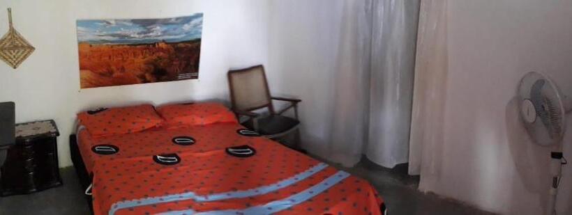 هتل Alojamiento Casa De Campo Los Cactus