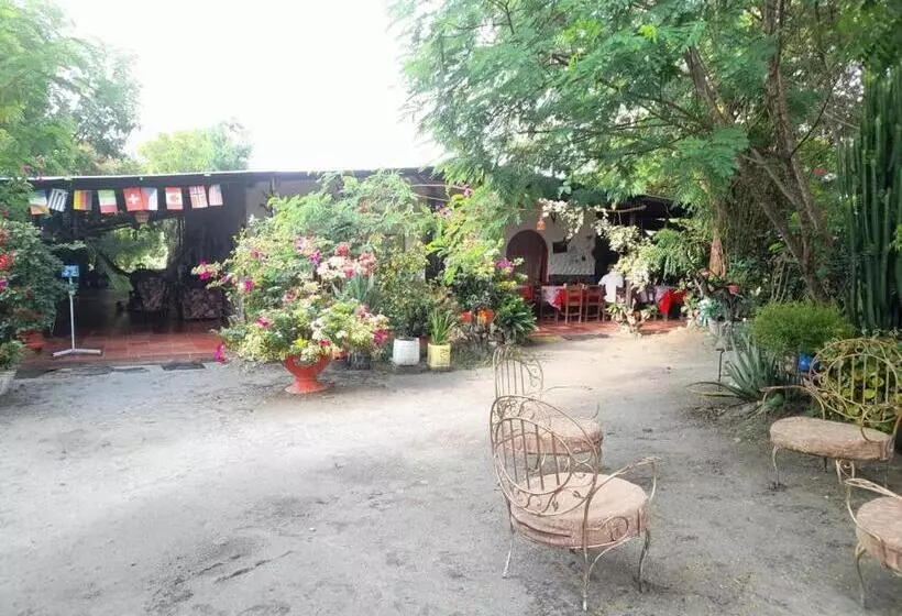 ホテル Alojamiento Casa De Campo Los Cactus