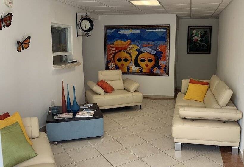 هتل Levimar Guest House