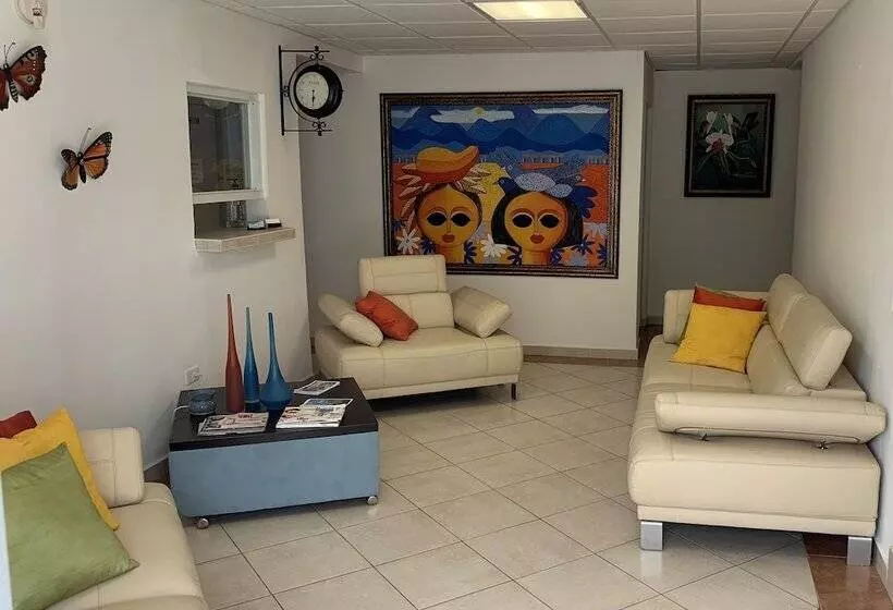 هتل Levimar Guest House