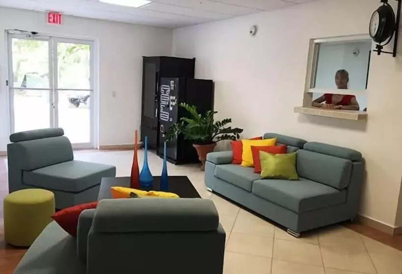 هتل Levimar Guest House