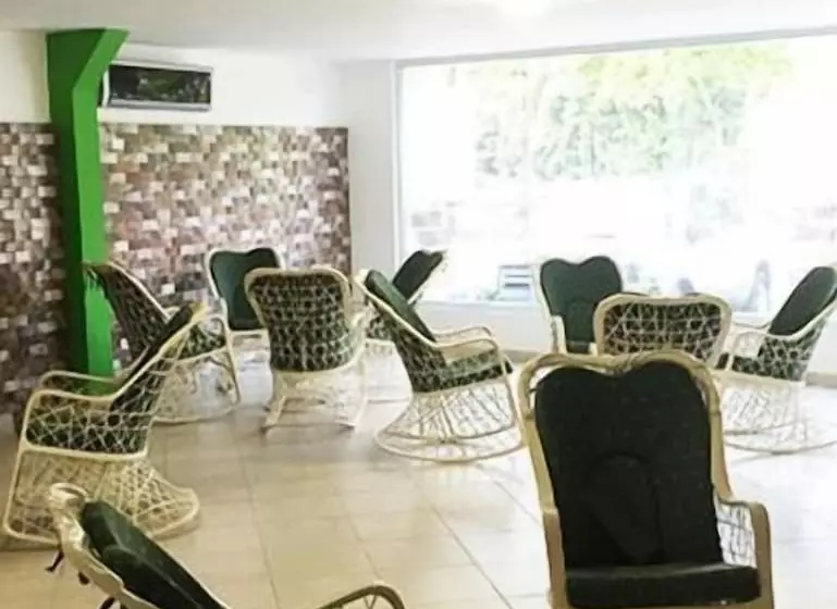 هتل Levimar Guest House