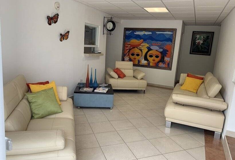 هتل Levimar Guest House