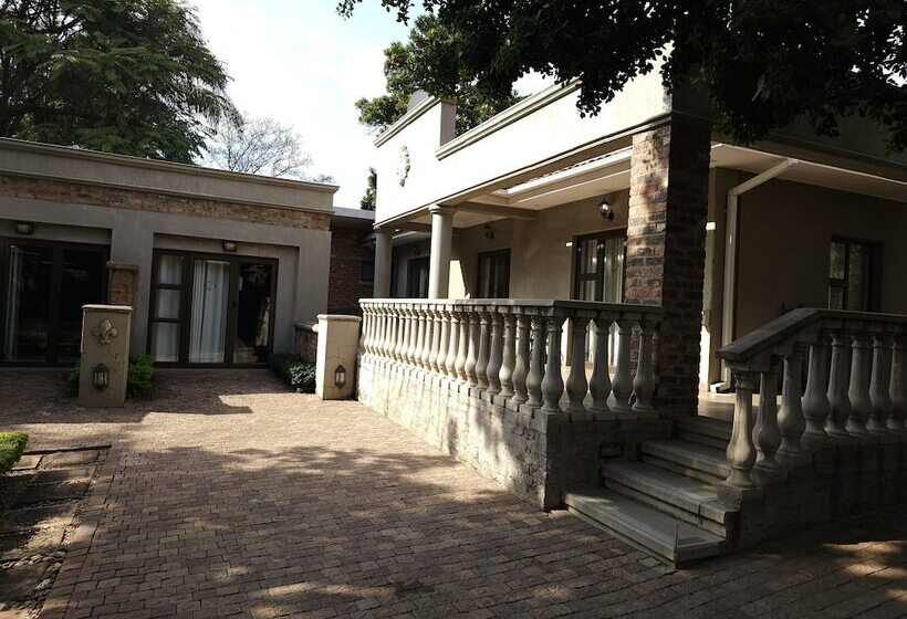 Hotel Maison De Leo Luxury Guesthouse