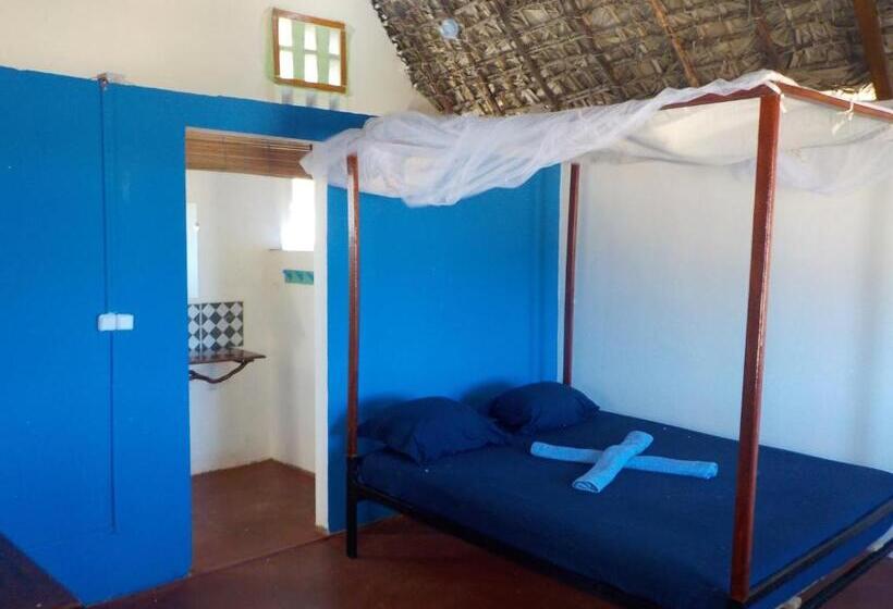 هتل Sanjeela Plage Coco