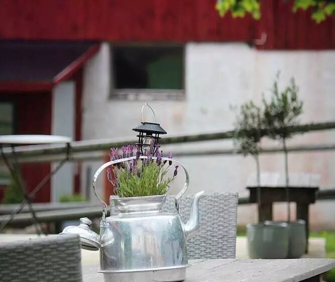 Hotelli Toric Farmlodge