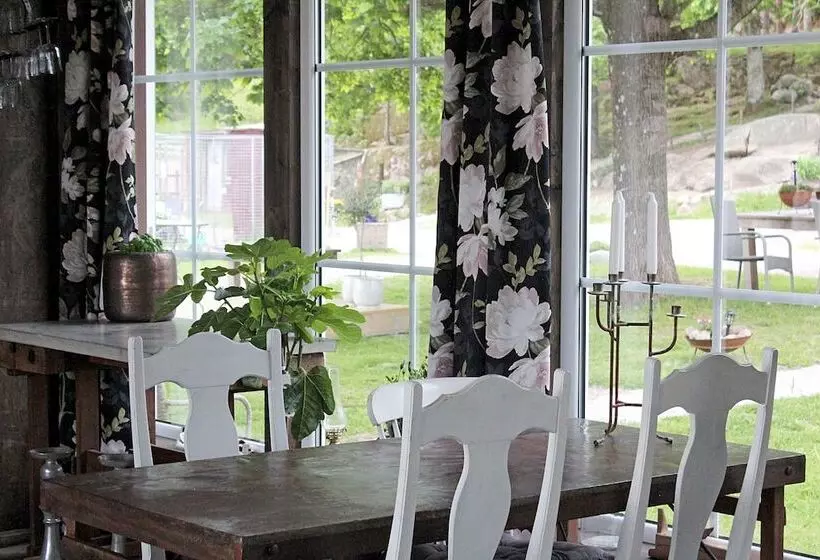 Hotelli Toric Farmlodge