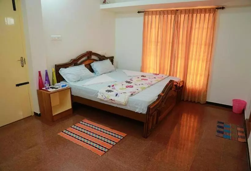 پانسیون Coimbatore Home Stay & Serviced Apartment