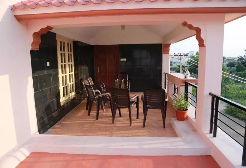 پانسیون Coimbatore Home Stay & Serviced Apartment
