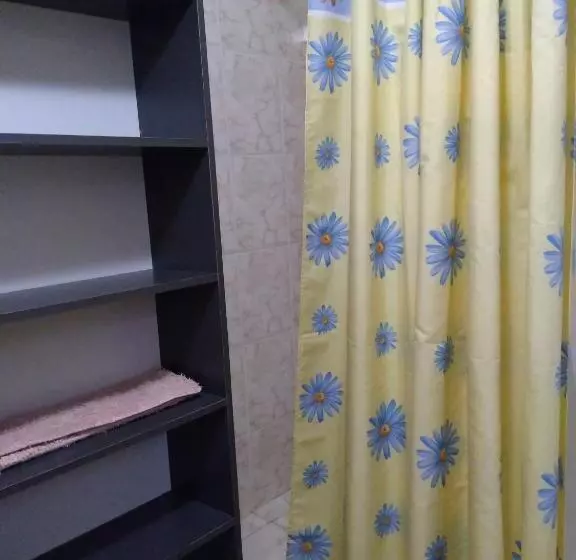 Aamiaismajoitus (B&B) Flor/victoria