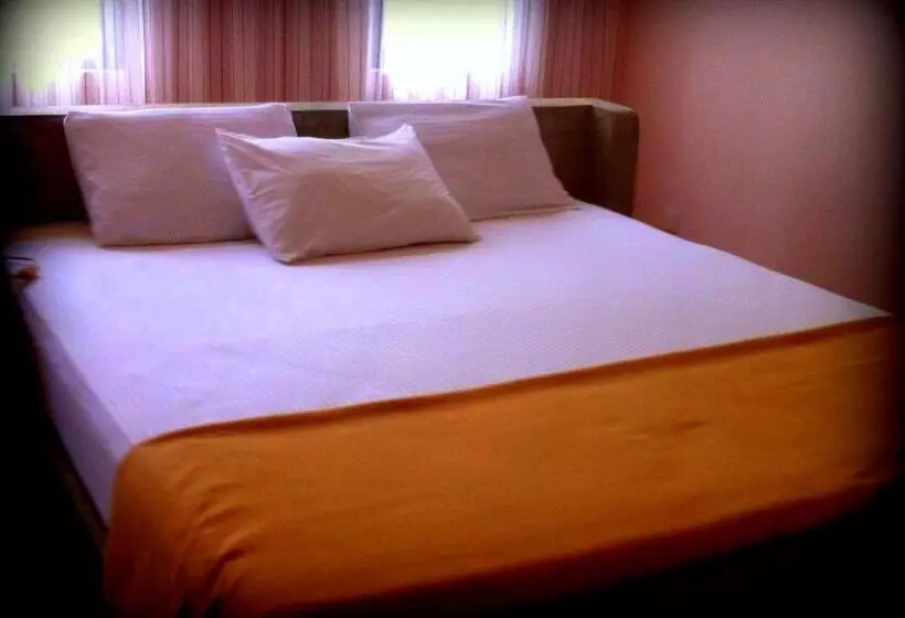 Aamiaismajoitus (B&B) Himagira