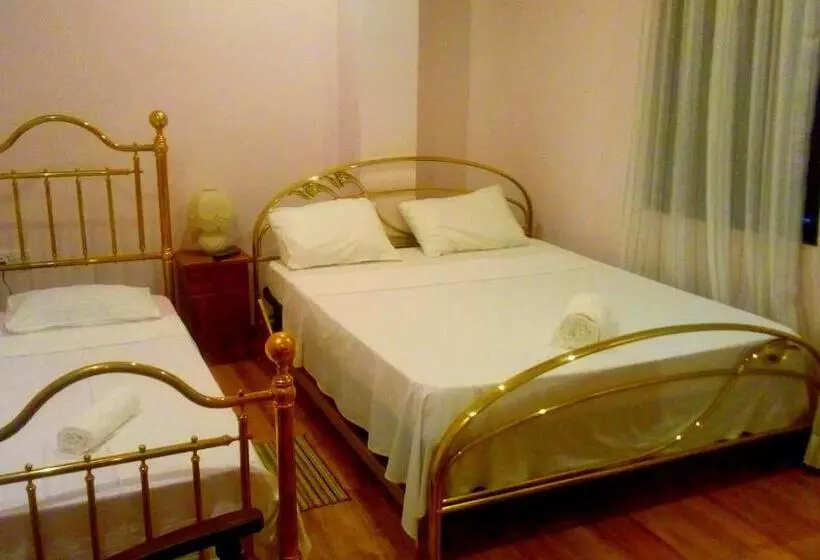 Aamiaismajoitus (B&B) Himagira