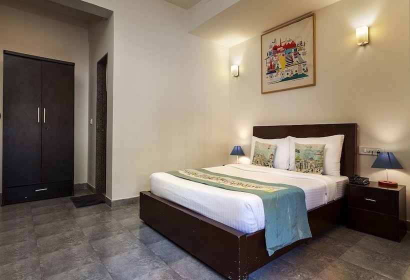 Hotell Oyo Townhouse 041 Bardez