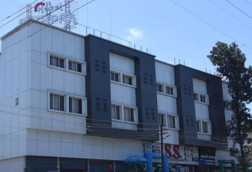 Hotel Pushpak