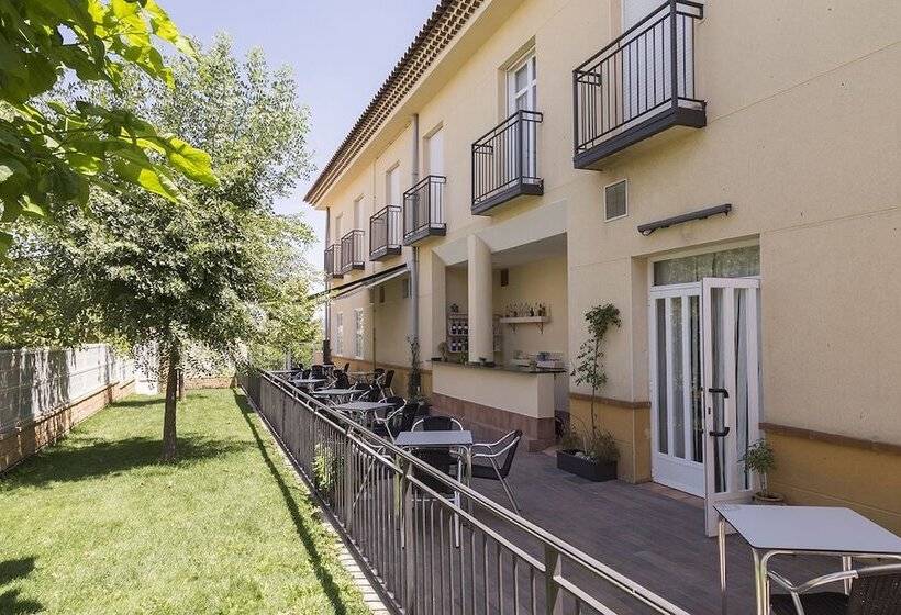 旅馆 Hostal Pradaria Asador & Alojamiento