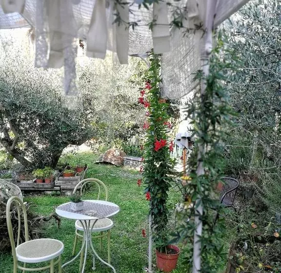 Aamiaismajoitus (B&B) Il Giardino Dei Frati