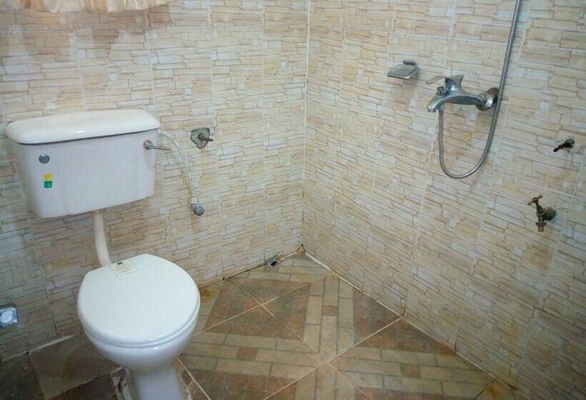 هتل Peak Olam Suites