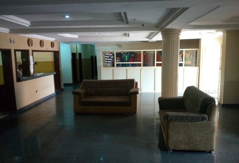 هتل Peak Olam Suites