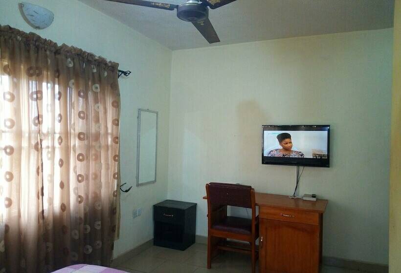 هتل Peak Olam Suites