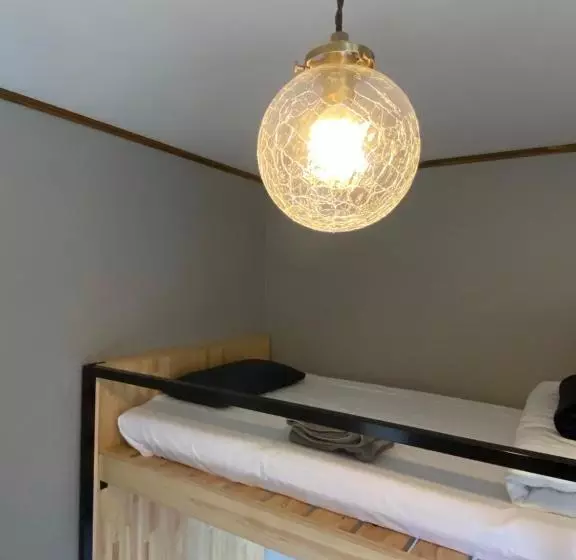ペンション Guesthouse Nedoko