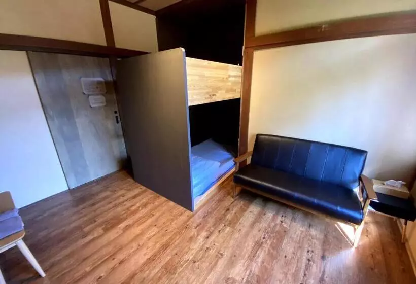 ペンション Guesthouse Nedoko